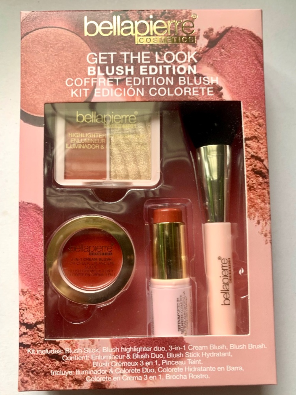 NWT Bellapierre Get The Look Blush Suede Edition Kit